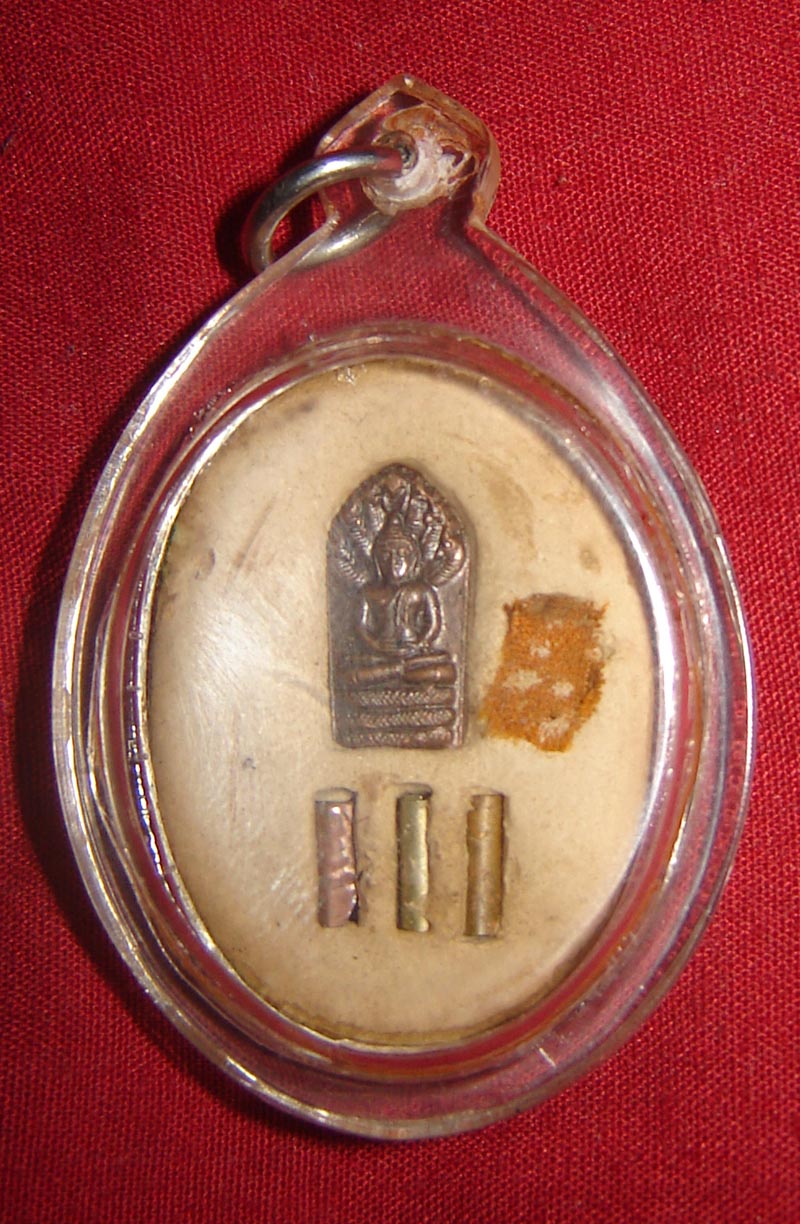 Locket Pra Putta Chinarat  with 3 Takrut (sam kasat), Nakprok and Civara Robe - Luang Phu Doo Wat Sakae 2498 BE