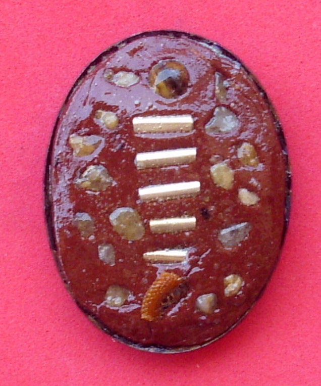 Locket Chak Fa - Luang Phu Nong Tammachodto (5 Takrut, Relics, Ploi Sek Gems) - Wat Wang Sri Tong
