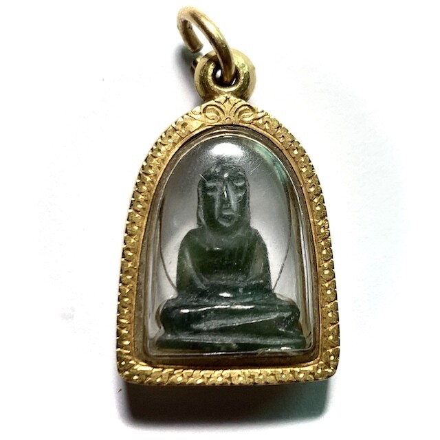 Pra Put Hyok Jade Buddha Amulet 2536 BE Solid Gold Casing Luang Por Wiriyang Wat Dhamma Mongkol Free Shipping Worldwide