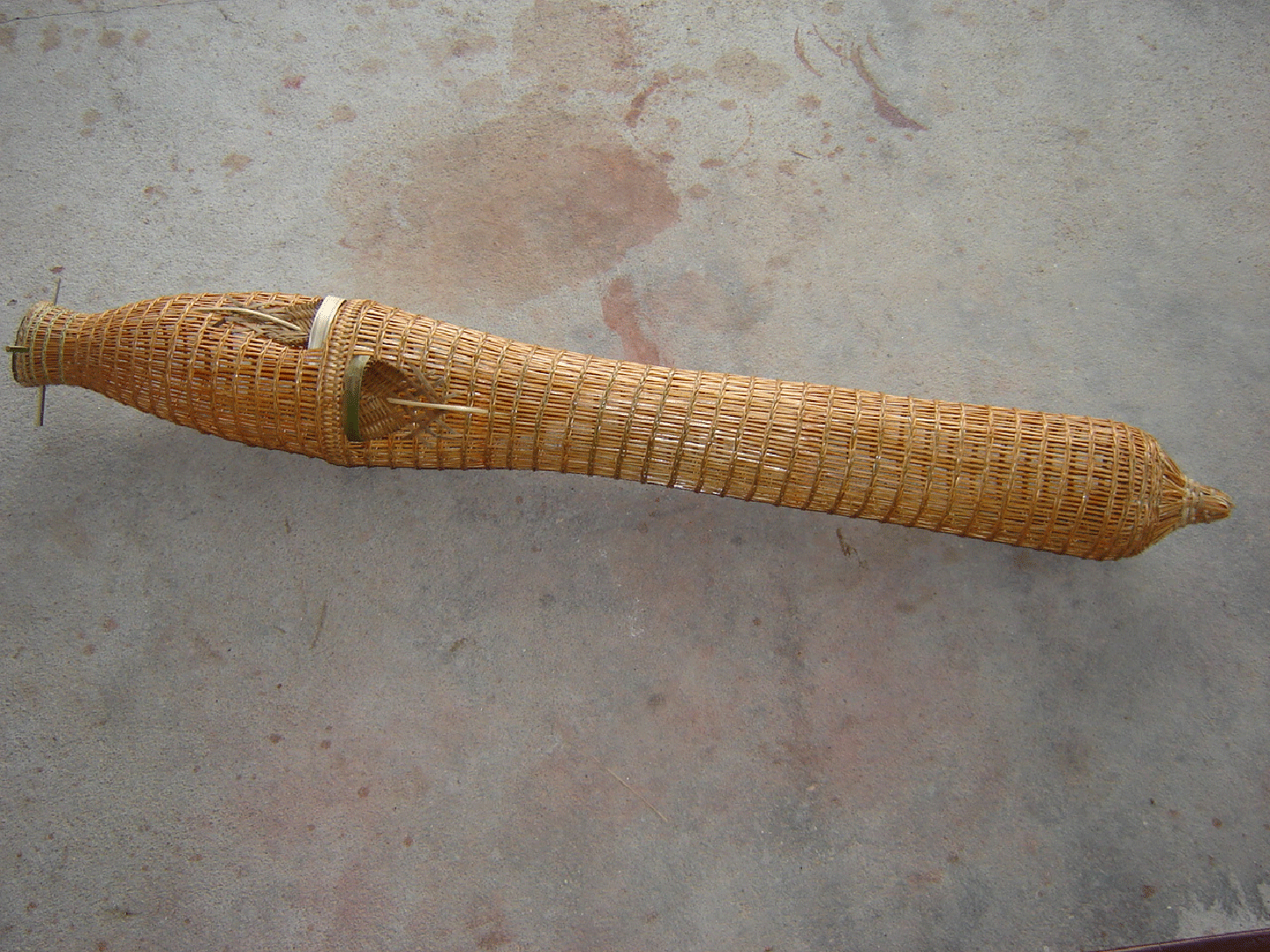 Sai Dood Sap - Sacred Trawling Basket to Attract Riches & Treasures - Sacred Iron with Gold Plating Gammagarn version - Traimas 2553 BE Edition - Luang Phu Bpun Tammabalo