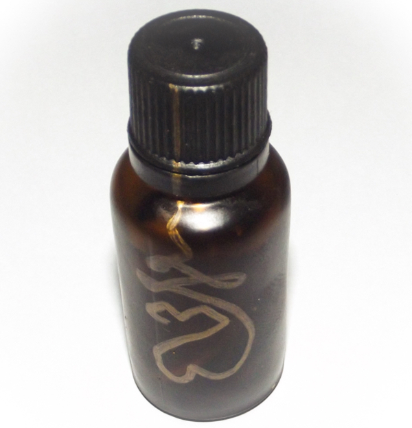 Nam Man Wan Maha Sanaeh with Dork Tong, Ga Hlong Flowers, Wan Khun Phaen, Wan Sariga + Paya Wan Chang Pasom Khloeng - Sorcerous Oils Potion large 20 Ml - Limited Edition 2557 BE - Asrom Por Taw Guwen