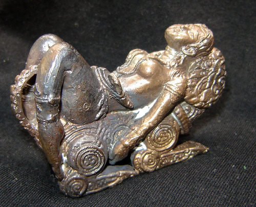 Bucha Size Palad Taep Paetch Payatorn Nang Lorm Rap Maha Sanaeh Deity - Luang Phu In - Wat Nong Meg (Surin) - 5.5 x 3.8 x 2Cm