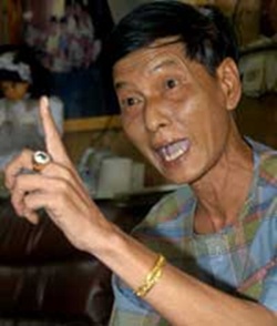 Mae Tong Soi (Mae Bper) 'Ongk Kroo Pim C' - Prai Spirit Deity - 'Dtid Wan Dork Tong' (Sacred Flower attached) - Ajarn Wara 2548 BE