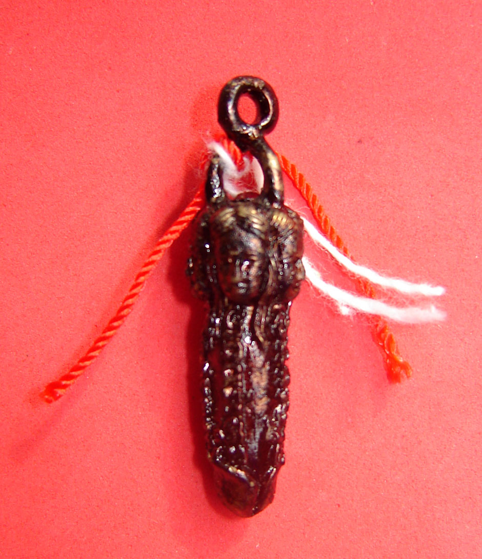 Palad Paetchpayatorn 5 Nang Lorm 'Ongk Kroo' (Master Edition) - Nuea Chanuan Aathan Pasom Dtapu Sangkwanorn Chae Nam Man Prai Long Hon (soaked in Prai Oil) Ud Pong Kroo Prai Sanaeh - LP IN Khematewo