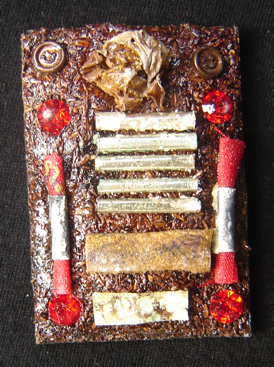 Locket Paetch Payatorn Nang Yaem Chak Tong Pim Yai 2 Takrut Sariga Pha Daeng 5 Takrut Hua Jai Roi Nang Rak 4 garnets 1 Dork Rak Sorn 2 Look Namo spells Luang Por Khern Thawaro