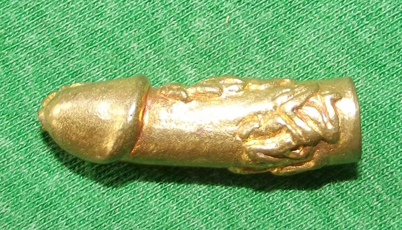 Palad Khik Kama Sutra with sexual posture carvings - Nuea Chanuan Gao -  Kroo Ba Kambpeng Samnak Songk Ka Ngam (Gampeng Paetch)