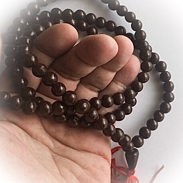 Prakam 108 Racha Choke Maha Sethee Pure Lek Nam Pi and Rae Perm Palang Gaay 2562 BE Sacred Rosary Luang Por Simpalee 119 Years Edition