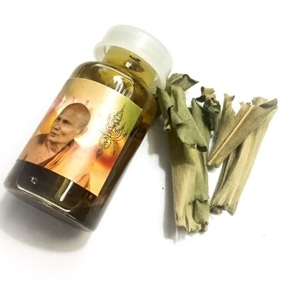 Nam Man Prai Paya Dtao Ruean Gord Nang Norn Sacred Herb Prai Oil Potion for Prosperity and Seduction Luang Por Aditaep