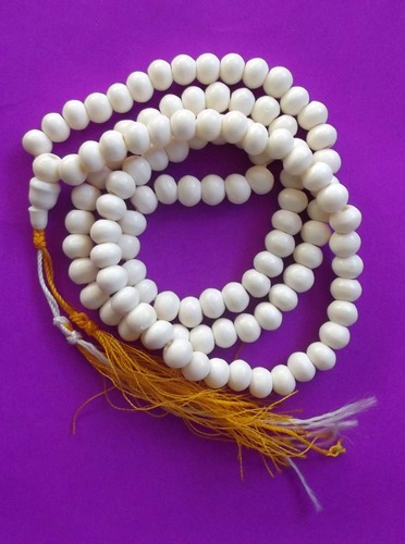 Prakam 108 Met (108 bead Buddhist Rosary) - Nuea Graduk Gae (carved Bone) - Asrom Por Taw Guwen - Total Length 70 Cm