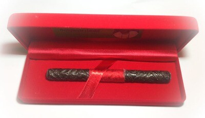 Takrut Maha Jakkapat Dtak Chueak Long Rak Mad Daay Daeng Akom Kong Grapan Amulet - 5 Inches - Ajarn Plien - Wat Don Sala
