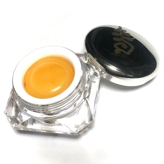 See Pheung Paya Lin Kam Golden Tongued Magpie Metta Balm Luang Por Kong Sak 2555 BE