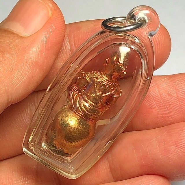 Kumarn Tong Jao Samrit Prai Grasip Ghost Whisperer Sacred Metals