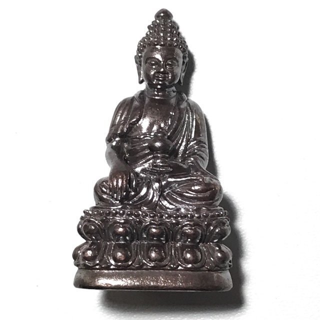 Pra Kring Buroputto Blessed by Many Masters Dhamma Study Hall Edition 2558 BE Wat Sirintorn