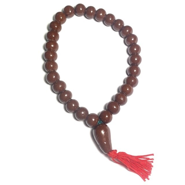 Prakam 108 Na Sethee 2561 BE Sacred Powder Rosary for Meditation Chanting Anti Black Magic &amp; Good Karma Kroo Ba Na