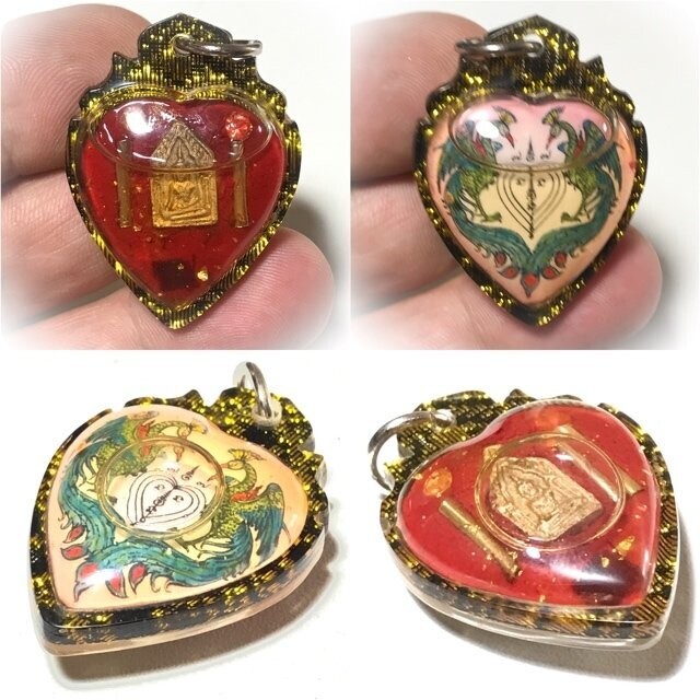 Locket Paya Yoong Tong Golden Peacocks 2 Takrut 2 Gems Khun Phaen  In Nam Man Prai Oil Ajarn Khiaw Taep Tong
