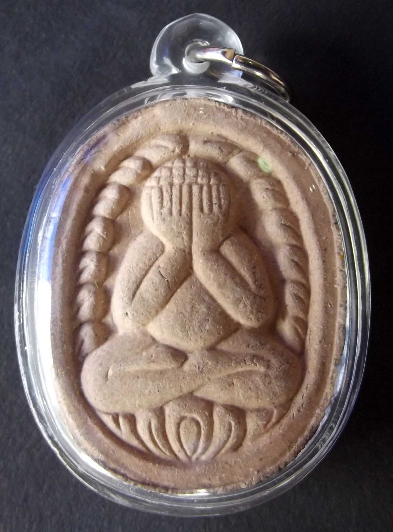 Taep Paetch Payatorn - Nuea Pong Maha Sanaeh Hlang Pra Pid Ta (Pra Pid Ta on rear face) Chak Dam (black face) - Ajarn Kom Traiwaes - Asrom Baramee Por Gae (Supan Buri)