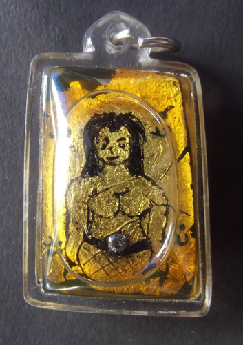 Chin Aathan Mae Nang Fa Kanad Yai &#39;Ongk Kroo&#39; (Large size, bone carving number 16) Chae Nam Man Prai Fang Paetch Tae (Real Diamond) Hlang Takrut Hua Jai Mae Nang Prai - Pra Ajarn Taep Pongsawadarn