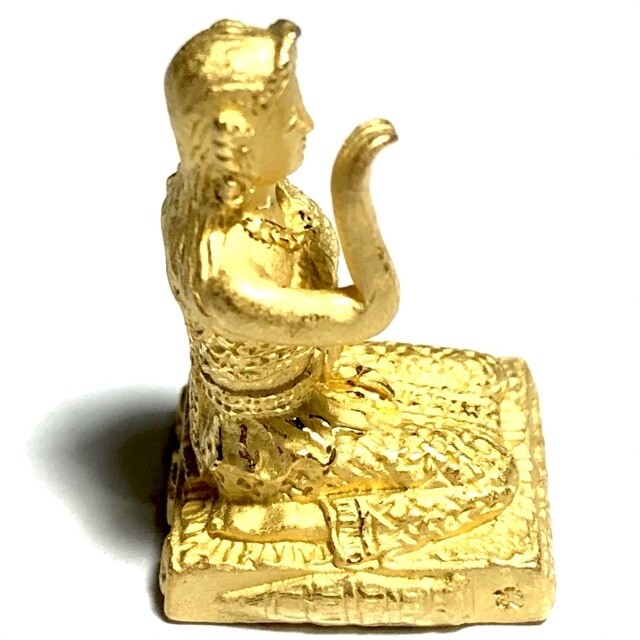 Pra Nang Kwak Nuea Tong Pon Sai Daw Maha Sethee edition 2553 BE Luang Por Sawai Wat Prasat Panom Rung