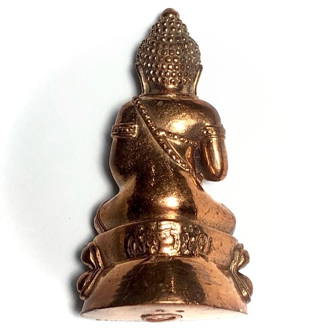 Pra Kring Avalokitesworn Avalokiteshvara Bodhisattva in Sri Vichai Era style  LP Prohm - Hlak Mueang Surat Thani 2549 BE