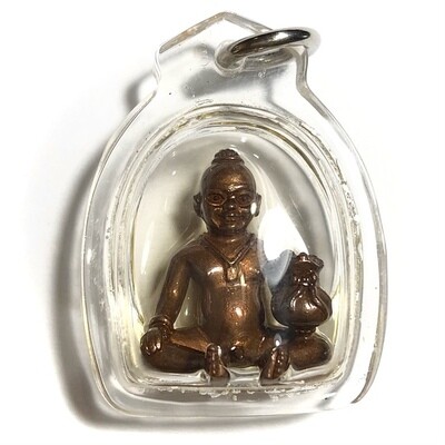 Kumarn Jao Sua Noi Ud Pong Maha Phuudt Kumaro - Wealthy Boy Ghost filled with Prai Powders + Takrut Jaedta Phuudt in Nam Man Prai - Ajarn Wirataep
