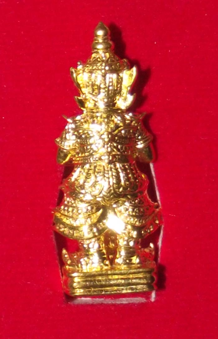 Taw Waes Suwan (Loi Ongk) - Nuea Samrit Chup Galai Tong Tae (Bronze with 22 Karat Gold Plating) 'Run Sae Yid Choke Lap Foo' 2552 BE Edition - Luang Por Foo, Wat Bang Samak