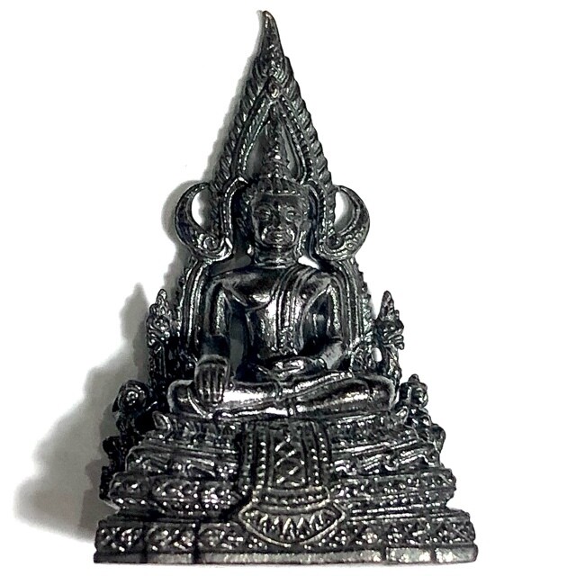 Pra Putta Chinarat Buddha Sangkaracha Centenary Blessed by Many Masters  Study Hall Fund edition Wat Sirintorn 2556 BE