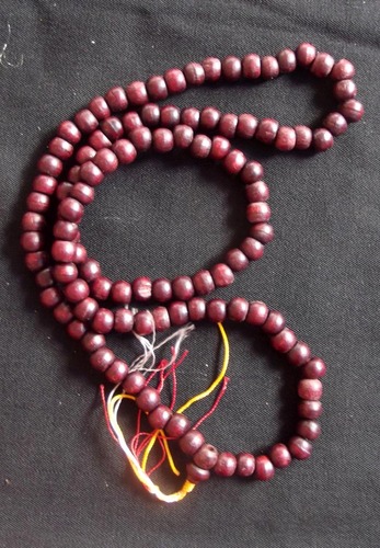 Prakam Suad Montr Bhavana Kata (Buddhist Prayer bead Rosary for Chanting and Meditative Practice) made from Tamarind Wood 108 Beads