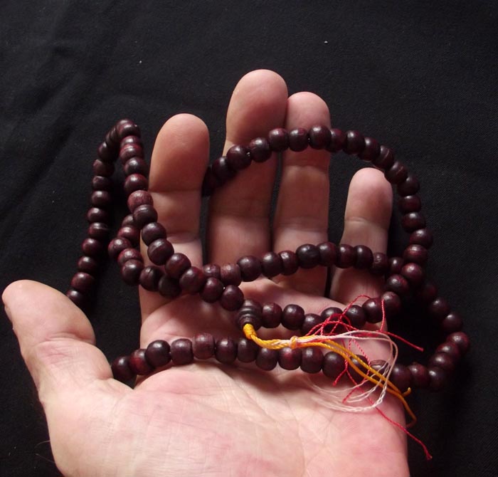 Prakam Suad Montr Bhavana Kata (Buddhist Prayer bead Rosary for Chanting and Meditative Practice) made from Tamarind Wood 108 Beads