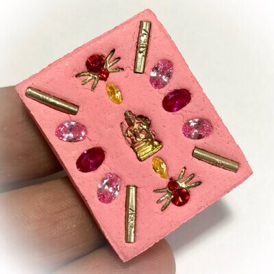 Taep Jamlaeng Hang Riw Pim Klang 14 Gems 4 Takrut + Brahma Statuette Wai Kroo 2556 - Kroo Ba Krissana Intawano