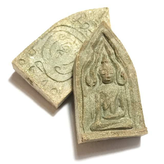 Pra Khun Phaen Ta Hwan Ta Yerm Fang Tat Ruesi - Prai Powders + Lersi Relics - Luang Phu Khui - Wat Sap Takian