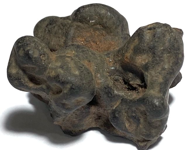 Lek Lai Tham Dtad Yen Magically Extracted Adamantine Substance (3 x 2 x 2 cm) - Cold Cut Holy Cave Lek Lai Blessed by Khao Or Masters