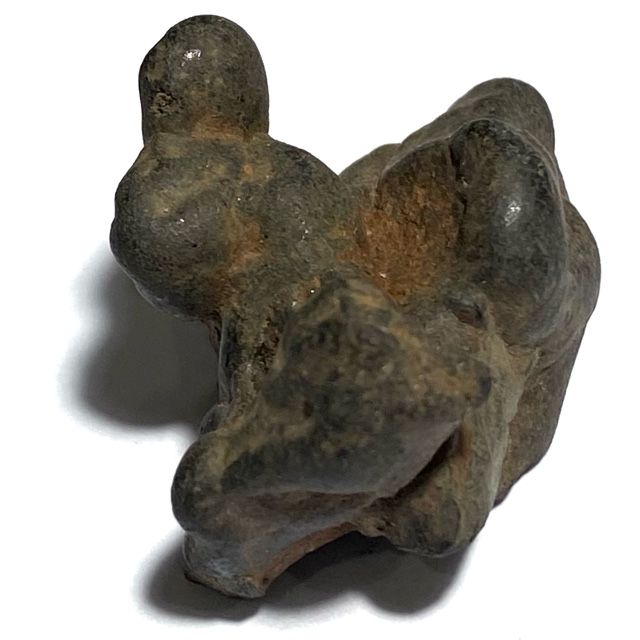 Lek Lai Tham Dtad Yen Magically Extracted Adamantine Substance (3 x 2 x 2 cm) - Cold Cut Holy Cave Lek Lai Blessed by Khao Or Masters