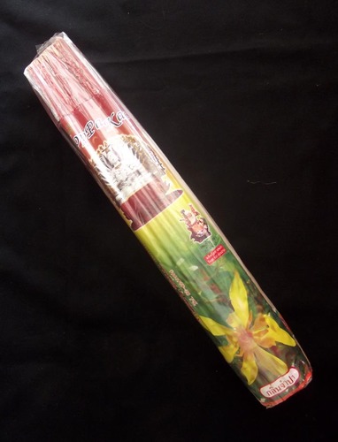 Kwan Yin Bodhisattva Luxury Incense Sticks (Finest Quality) - Nag Champa Aroma - 12 Inches long 300 sticks - Noppakao brand  - 380 Grams