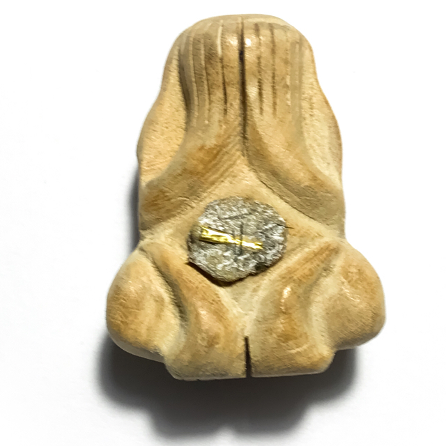 Pra Pid Ta Ud Pong Fang Gesa 2554 BE - Hand carved White Mai Man Pla Wood - Sacred Powder 1 Gold Takrut + Monk Hair - Luang Por Gliang