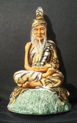 Pra Ruesi (Por Gae)  Boroma Kroo 12 inch high Bucha Statue  (resin)- free ems shipping