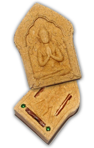 Khun Phaen Taep Jamlaeng Nuea Wan Maha Sanaeh 2554 BE 2 Takrut Sariga 1 Python Takrut 2 Gems LP In Free Amulet + Casing with Orders over 180$