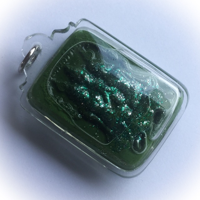 Khun Phaen Paetch Payatorn Riak Nang Rak Dtamrap Wicha Huk Nang Wua - Kama Sutra amulet - Green Prai Powders in Prai Oil - 9 Silver Takrut - Luang Phu Pan - Wat Wang Pae 2555 BE Khun Phaen Paetch Payatorn Riak Nang Rak Dtamrap Wicha Huk Nang Wua - Kama Sutra amulet - Green Prai Powders in Prai Oil - 9 Silver Takrut - Luang Phu Pan - Wat Wang Pae 2555 BE