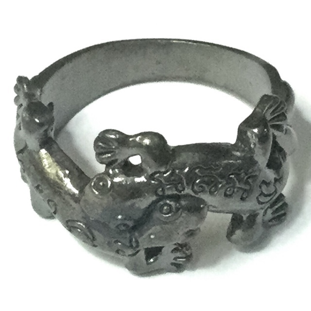Hwaen Jing Jok Koo Maha Sanaeh 1.6 Cm Inner Diameter Mating Geckos Magic Ring - Ajarn Supot Na Ler Cha