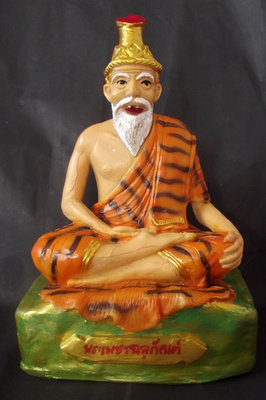 Pra Ruesi Por Gae Paetchalugan 5.2 x 8 Inches Bucha Statue - Clay and Sacred Resins - Ajarn Supot Na Lercha