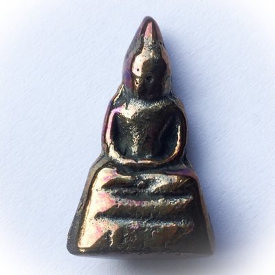 Pra Luang Por Sotorn - Nuea Lek Lai See Tong Pla Hlai Om Muang - Rare Golden-Purple Lek Lai - Luang Por Huan - Wat Putai Sawan 2548 BE