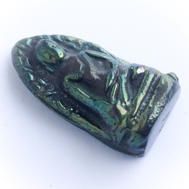 Pra Rod Lampun (Benjapakee amulet) - Nuea Lek Lai Nam Neung See Peek Malaeng Tap (Buddha in Meditation) pure Lek Lai - Luang Por Huan - Wat Putai Sawan 2548 BE