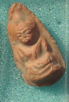 Pra Gru Tham Suea Pim Hnaa Gae Pim Niyom (Pim Klang) - Ancient amulet 300 years old
