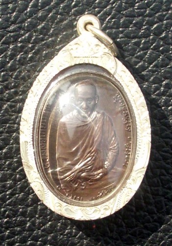 Rian Roop Khai Hlang Por Bor Ror  2523 BE in solid silver hand made casing - Luang Por Kasem Khemago - Samnak Songk Sussaan Trailaks (pristine condition competition grade)