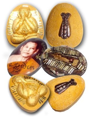 3 Amulet Special Gammagarn Collector Set (#89) - only 100 sets made - &#39;Serp Dtamnan Luang Phu Noi&#39; Edition 2555 BE - Luang Por Jerd - Suan Badibat Tam Po Sethee