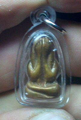 Pra Pid Ta Maha Ud  gunstopper amulet - Por Tan Khiaw - Wat Huay Ngo (Pattani)