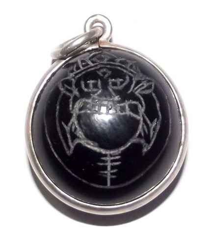 Pra Rahu Om Jantr - Nuea Saket Daw (Meteorite Rock hand inscribed Rahu Deity) Fang Look Namo Jarn Mer - solid silver casing - &#39;Ruay Sap Ruay Sanaeh&#39; Edition 2554 BE - Pra Ajarn Oe Putto Raksa