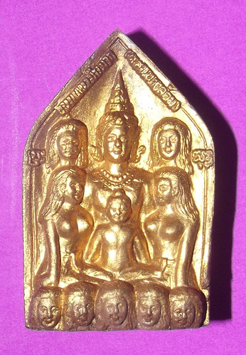 Khun Phaen Ba Cha Dta Nuea Wan Pised Roy wan Dork Tong (Special Rich mix Sacred Golden Flower Herb Powder) 9 Deva Maidens with Kumarn Tong - &#39;Run Sorng&#39; (2nd Edition) - Phu Mor Nak - 4 x 2.5 Cm