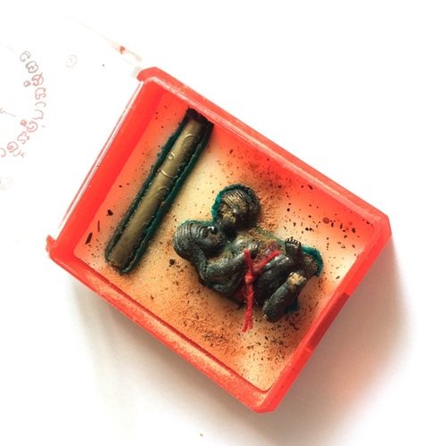 See Pheung In Koo Karma Sutra (Charm Potion with Yintong Lovers) + Takrut - Attraction Potion by Pra Ajarn Waen - Wat Pracha Samakee Dhamma See Pheung In Koo Karma Sutra (Charm Potion with Yintong Lovers) + Takrut - Attraction Potion by Pra Ajarn Waen - Wat Pracha Samakee Dhamma