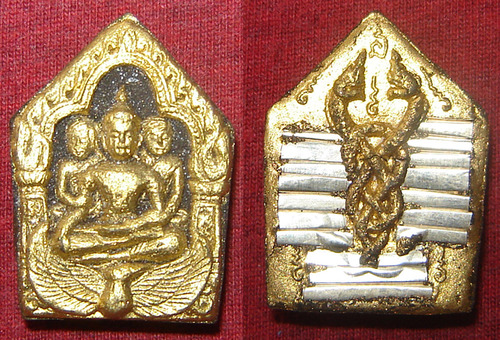 Khun Phaen Um Nang Nak Giaw - (Khun Phaen with Peacock, 2 Maidens and entwined Nagas) - Nuea Pong Wised Maha Sanaeh Luan - 22 Takrut Maha Sanaeh spells inserted - LP Dern - Wat Ban Mai Satatam 2554 BE