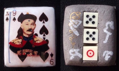 Locket Por Phu Yee Gor Hong (Er Ger Fong) Ud Pong Prai Maha Sanaeh - Gamblers Amulet with Enchanted Dice - Kroo Ba Beng